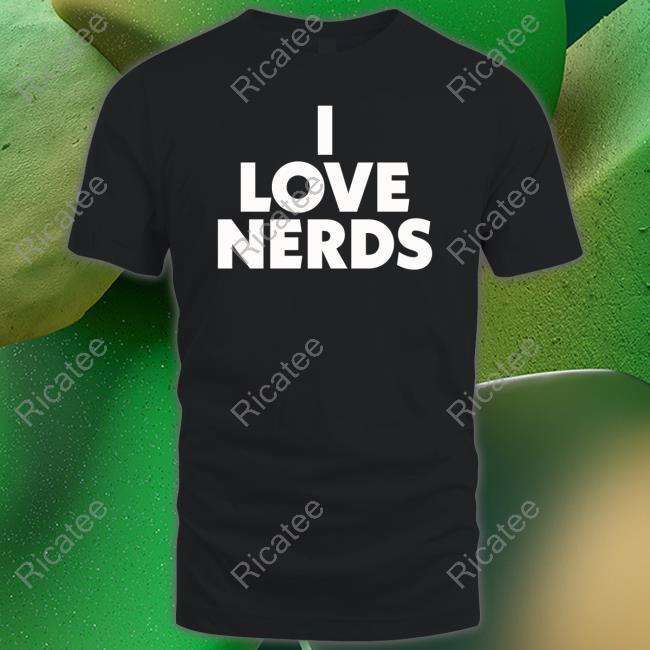 Kim Kardashian Wearing I Love Nerds At The Lakers Game Shirt Kim Kardashian Wearing I Love Nerds At The Lakers Game Shirt