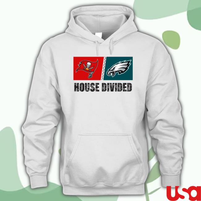 Tampa Bay Buccaneers Vs Philadelphia Eagles House Divided Tee Shirt Tampa Bay Buccaneers Vs Philadelphia Eagles House Divided Tee Shirt