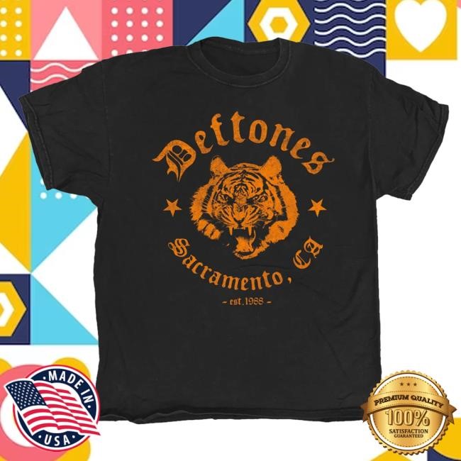 Official Merchandise Store Merch Deftones - Tiger - Black Vintage T-Shirt