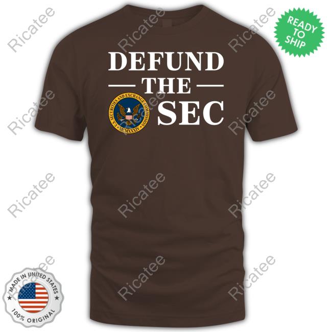 Ben Armstrong Wearing Defund The Sec Tee Shirt